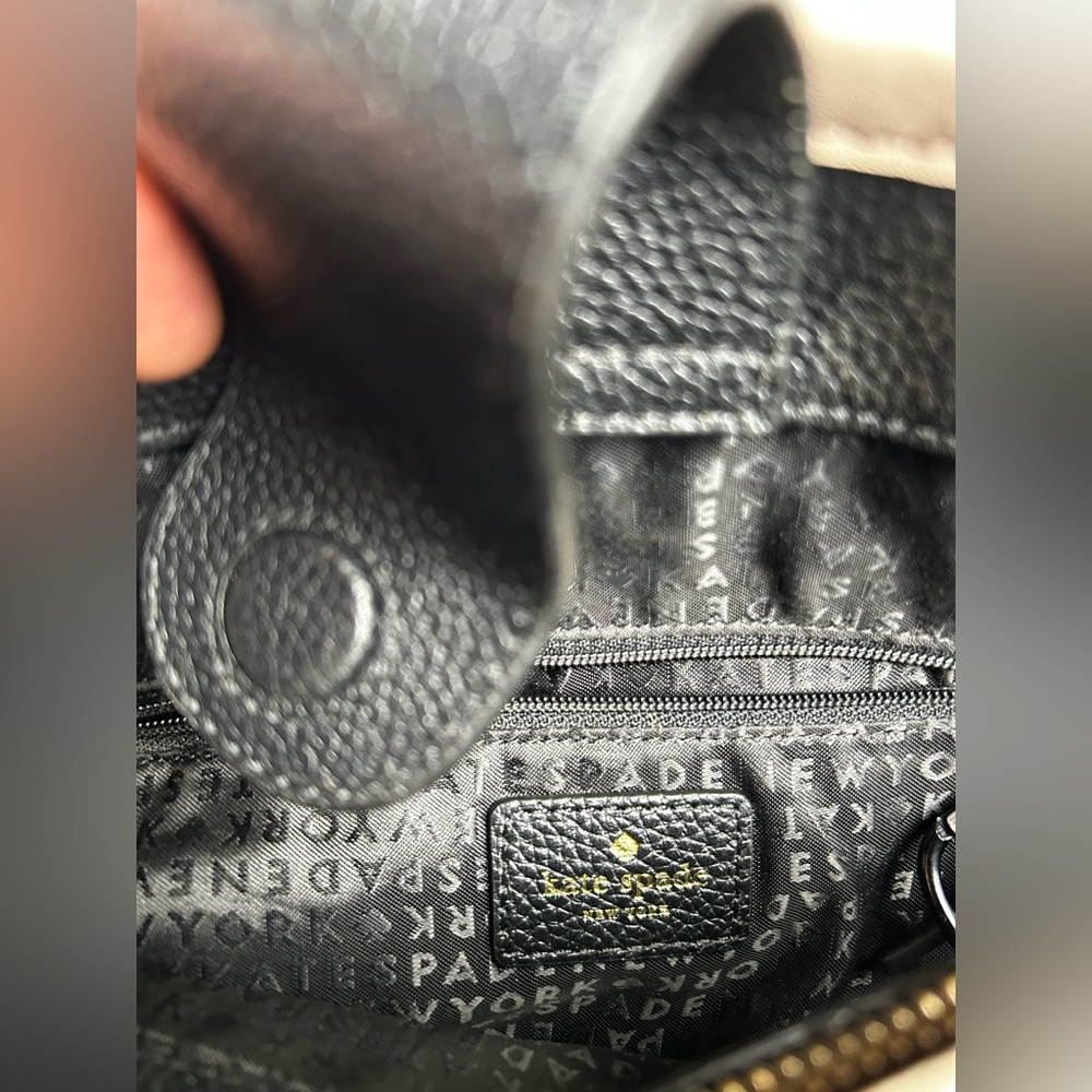 Kate Spade Black Tote “Evangelie Ward Place” - Picture 8 of 15